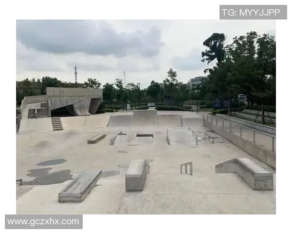 滑板文化的崛起与挑战：探秘西安滑板队的竞技与团结之路